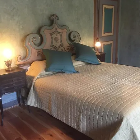 Alojamento de Acomodação e Pequeno-almoço Relais Valpiana *
